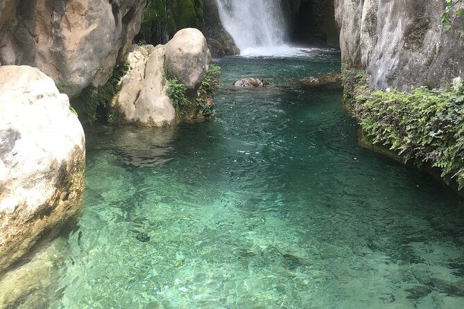 private-tour-to-guadalest-and-algar-springs