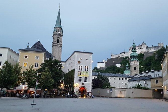 private-transfer-prague-to-salzburg-with-2h-stop-in-krumlov-in-a-sanitized-car