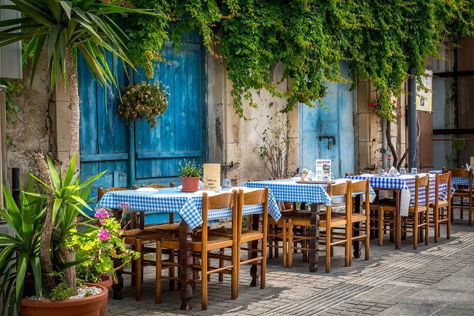 private-walking-tour-of-limassol