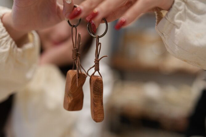 relaxing-yakusugi-woodworking-experience-in-kagoshima