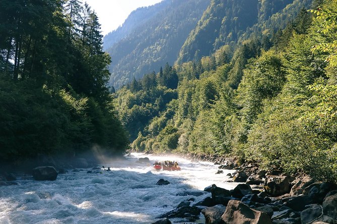 river-rafting-lutschine-in-bernese-oberland