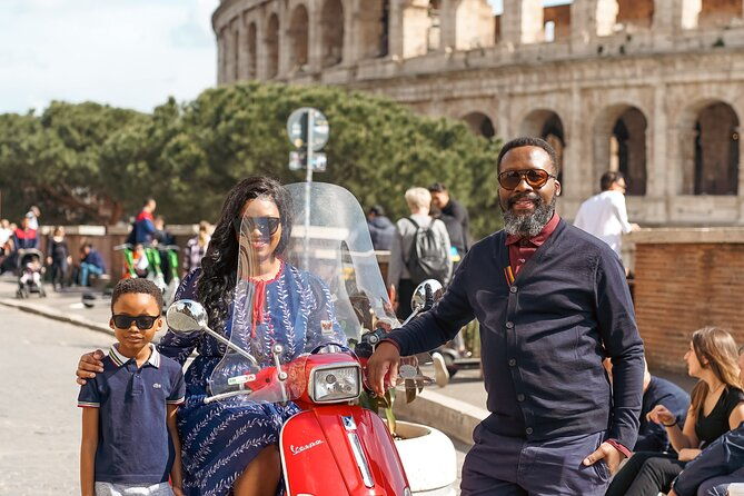 rome-vespa-tour-with-professional-photographer