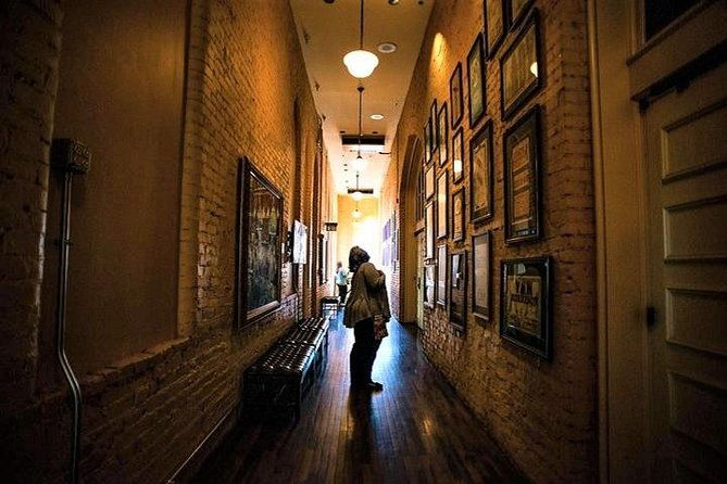 ryman-auditorium-self-guided-tour-with-souvenir-photo-onstage