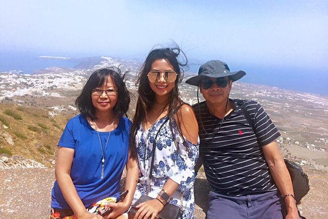 santorini-island-private-custom-tour-in-half-or-full-day