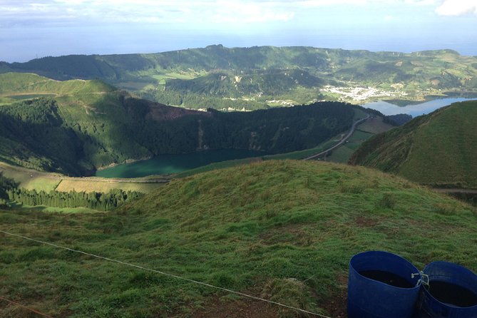 scenic-trails-of-sete-cidades-half-day-jeep-adventure