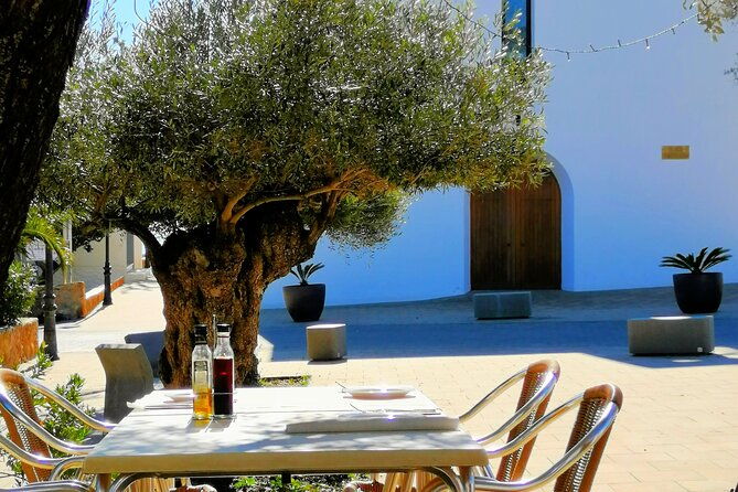 secrets-of-ibiza-car-tour-in-8-hours