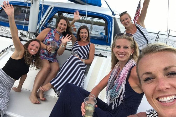 sightseeing-and-sunset-catamaran-sailing-excursion