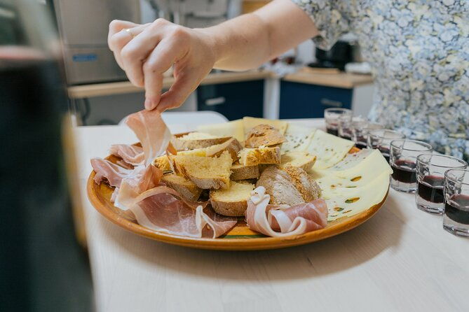 slovenian-strukelj-traditional-cooking-class