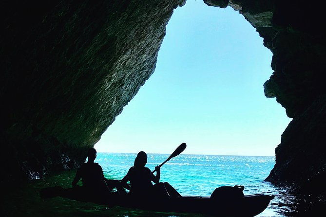 small-group-kayak-tour-to-arrabida-beaches-with-lunch-from-lisbon