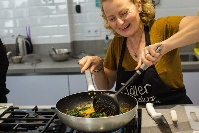 spanish-cooking-class-triana-market-tour-in-seville