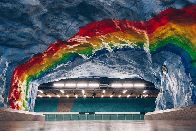 stockholm-underground-metro-art-ride-with-a-local