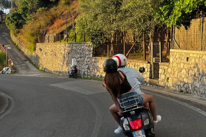 sunset-amalfi-coast-vespa-tour-with-a-local
