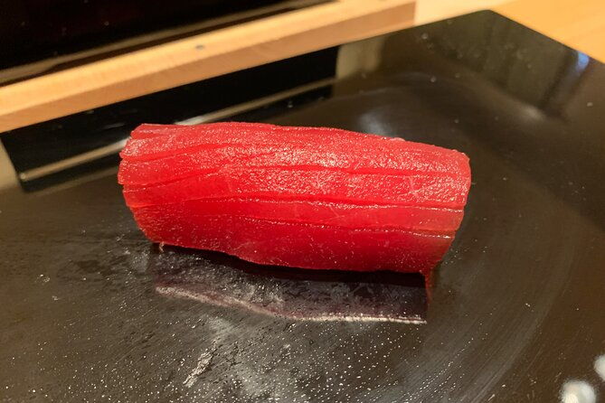 sushi-making-experience-at-restaurant