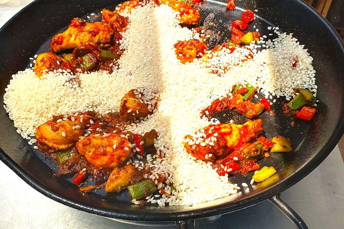 the-original-paella-and-sangria-workshop-with-tapas-tasting
