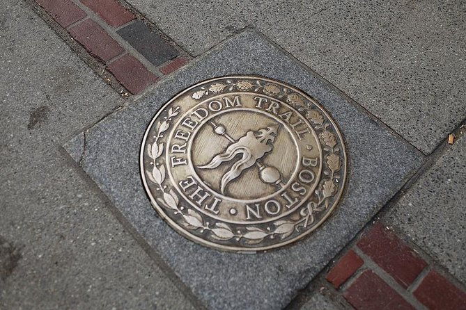 the-revolutionary-story-epic-small-group-walking-tour-of-boston