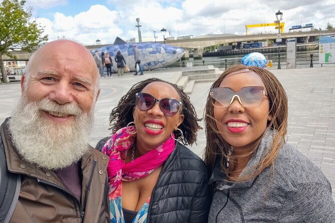 the-story-of-belfast-walking-tour-with-a-local-guide