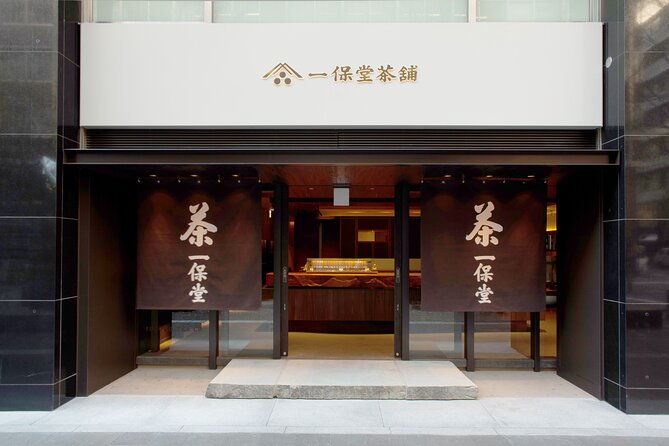 tokyo-art-culture-tour-sannomaru-shozokan-museum-sushi-making