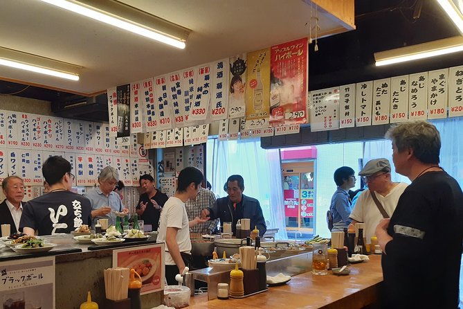 tokyo-off-the-beaten-track-local-sake-drinking-tour