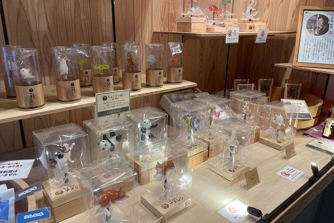 tokyo-traditional-candy-sculptures-making-experience-in-asakusa