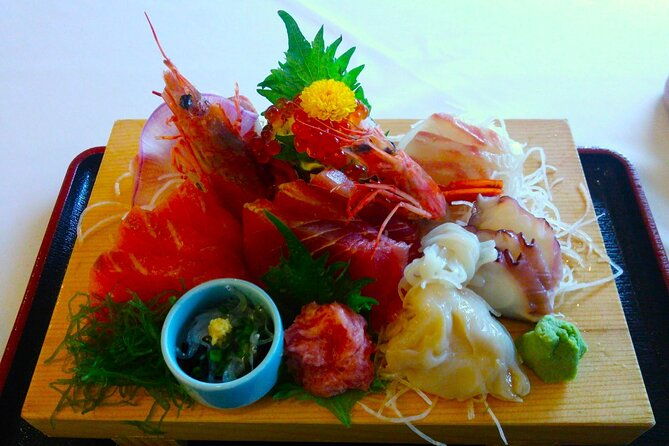 tokyo-tsukiji-market-food-and-culture-walking-tour-2
