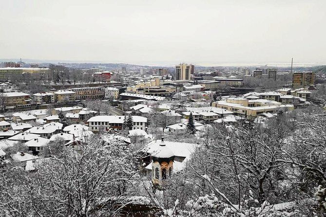 tour-to-lovech-devetaki-cave-krushuna-waterfalls