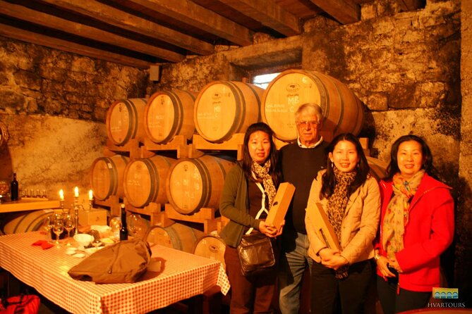 twice-the-wine-two-wineries-half-day-tour-with-delicacies