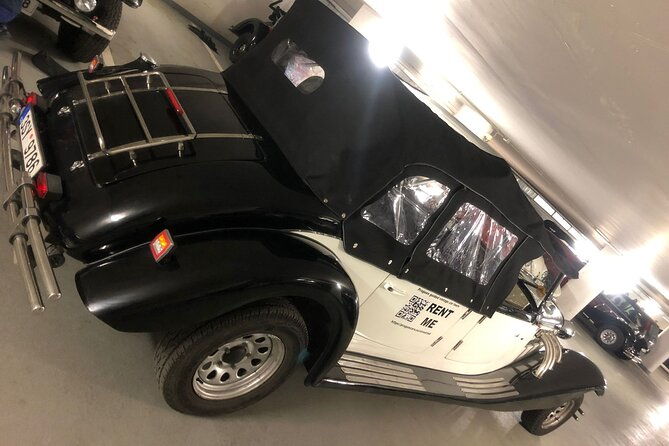 vintage-cars-prague-grand-city-tour-150min-1-6-pers-25hrs