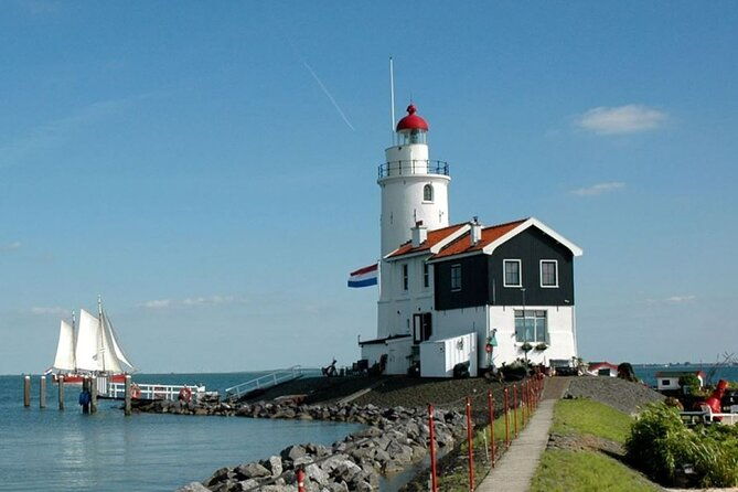 volendam-e-bike-rental-with-suggested-countryside-and-fisherman-village-route