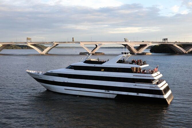 washington-dc-signature-scenic-lunch-cruise
