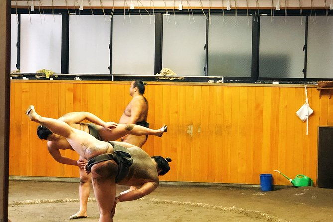 watch-sumo-morning-practice-at-stable-in-tokyo