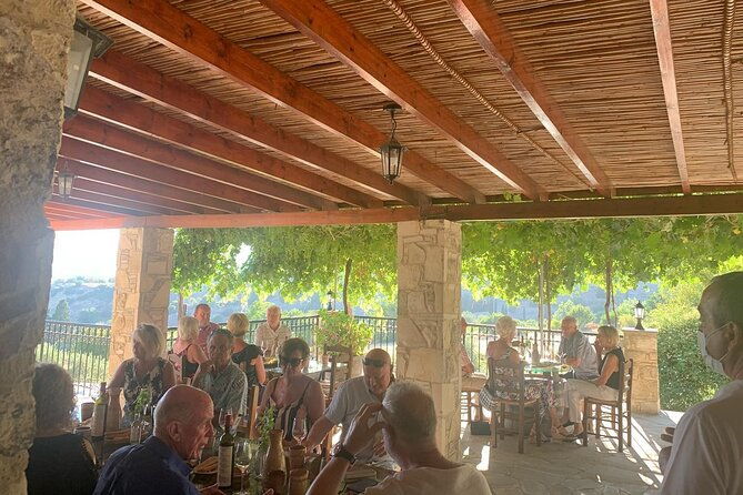 wine-tasting-and-winery-tour-in-lemona-village-paphos