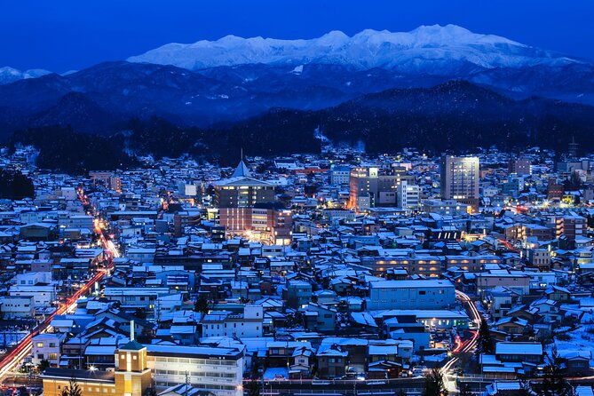 1-day-private-charter-tour-to-takayama-shirakawago
