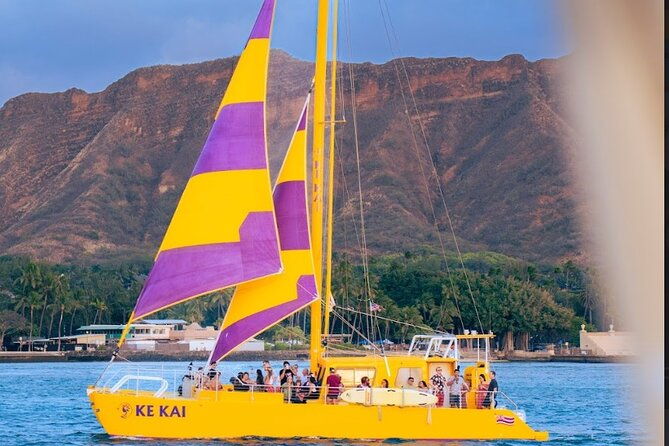 1-hour-diamond-head-sail-of-waikiki-beach