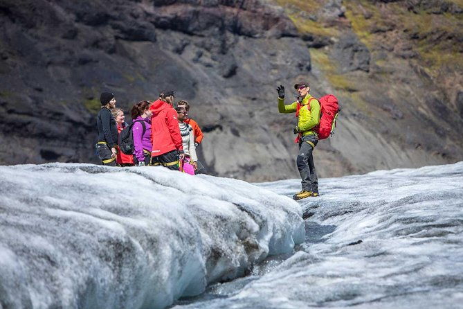 3-hour-glacier-hike-on-solheimajokull