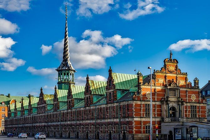 3h-walking-tour-small-group-max-10-people-copenhagen