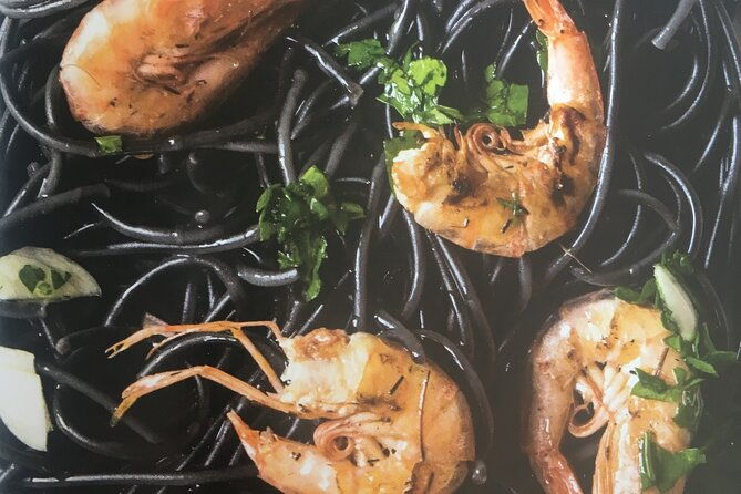 4-hour-dalmatian-food-and-wine-flavors-experience-in-split-patio