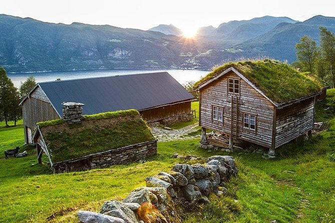 6-day-fjord-kayaking-trip-norway