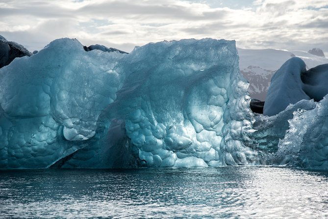 6-day-summer-ring-route-of-iceland-small-group-tour
