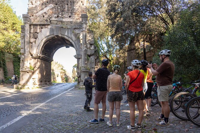 appian-way-on-e-bike-tour-with-catacombs-aqueducts-and-food