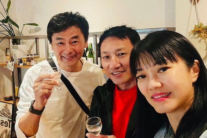 bar-hopping-private-tour-in-kyotohnnari-area