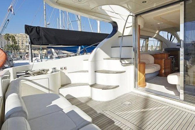 barcelona-private-luxury-yacht-tour