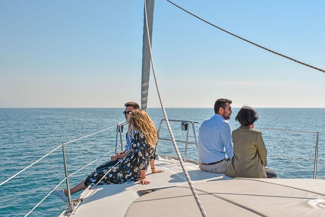 barcelona-sailing-adventure-and-small-group-winery-tasting-tour