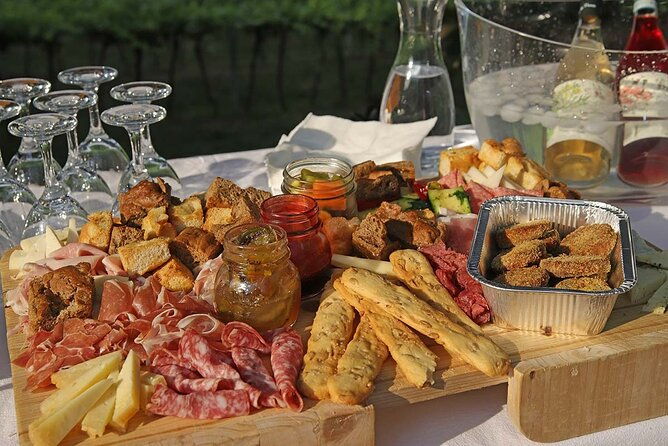 biodynamic-farm-and-natural-wines-tasting-in-lazise
