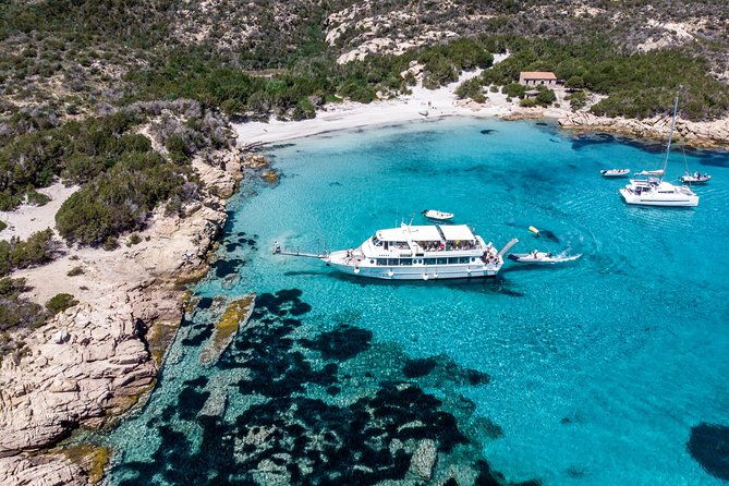 boat-trip-la-maddalena-archipelago-departure-from-palau