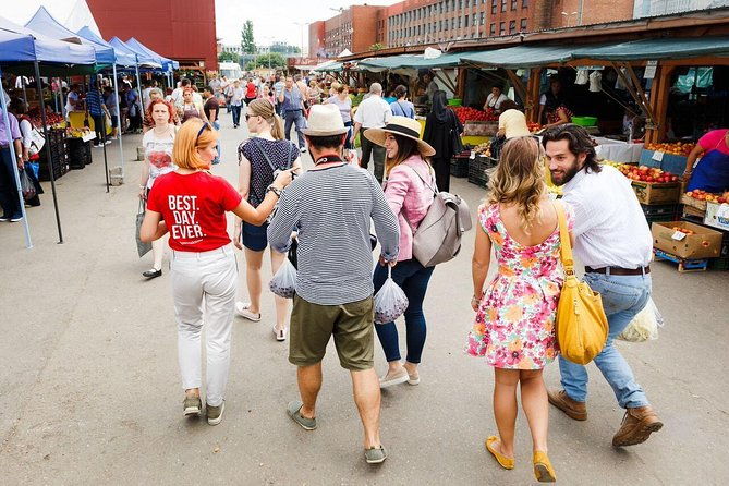 bohemian-bucharest-markets-and-mahallas-traditional-food-tour
