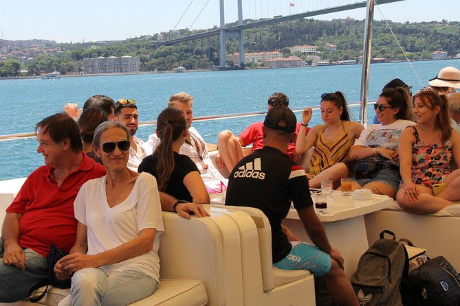 bosphorus-lunch-cruise-opportunity-to-swim-in-black-sea-in-summer