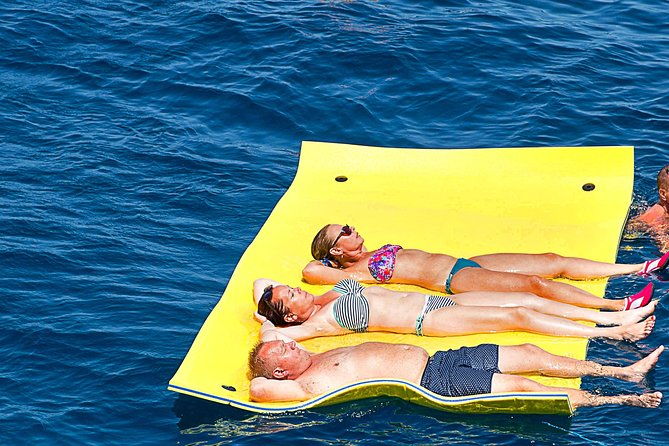 cala-salada-and-unspoiled-north-beach-tour-snorkelling-and-aquarium