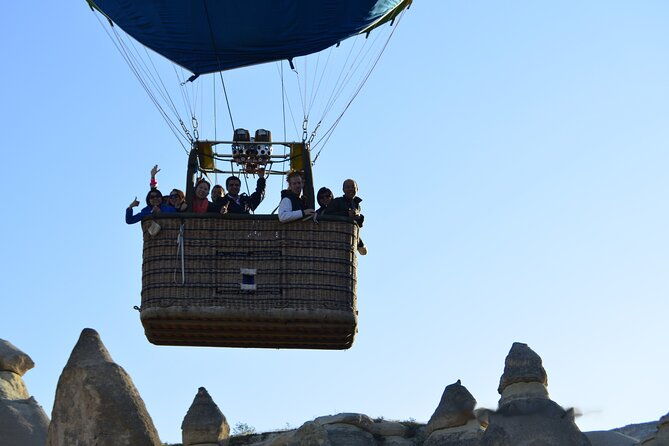 cappadocia-balloon-ride-with-breakfast-champagne-and-transfers