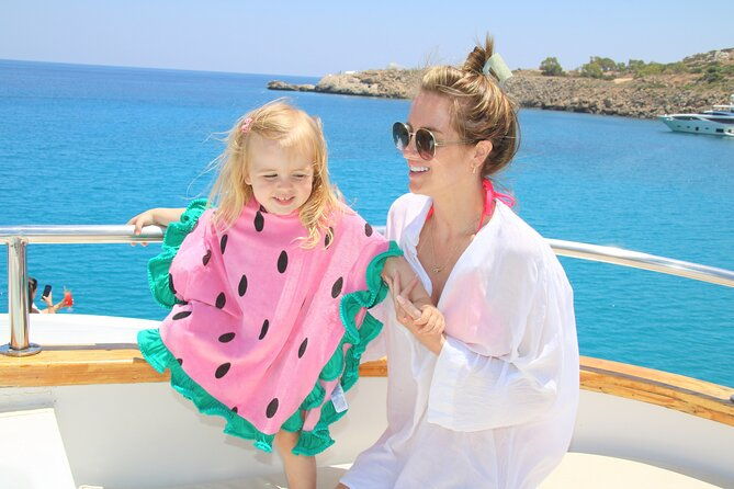 cruise-with-lunch-on-ayia-napas-biggest-and-most-luxurious-boat
