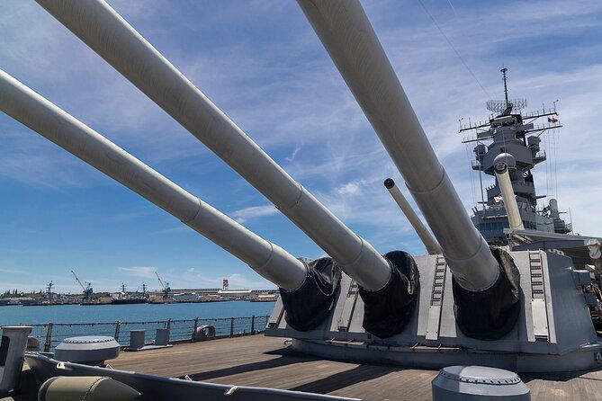 deluxe-pearl-harbor-uss-arizona-memorial-honolulu-city-tour